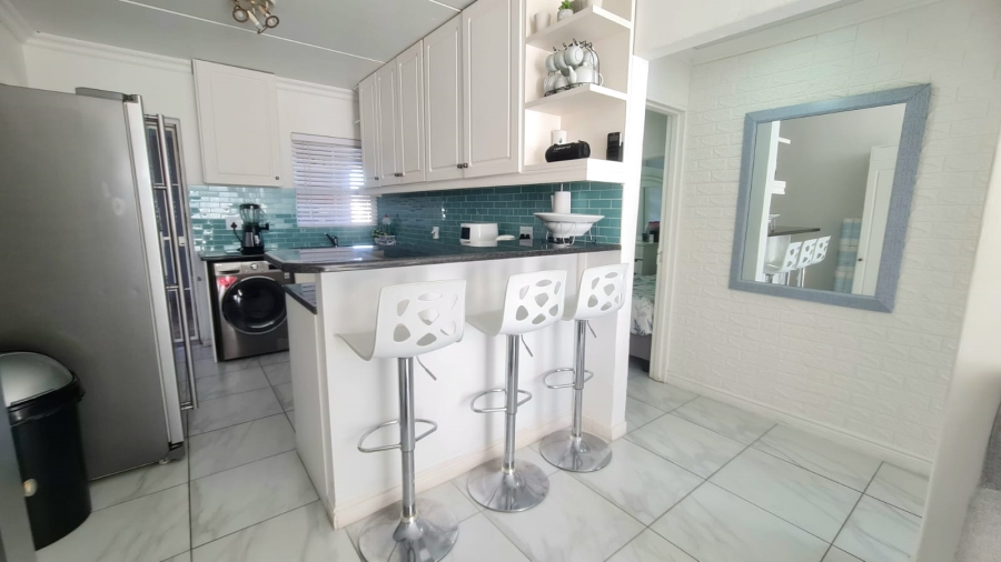 To Let 2 Bedroom Property for Rent in Belhar Western Cape